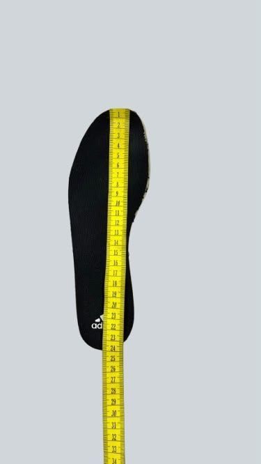 Кросівки Adidas · розмір 36