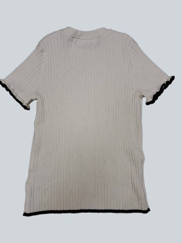В'язана футболка · розмір EUR 122-128