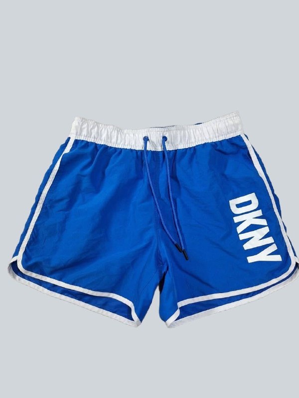 Шорти DKNY (мають 3 кишені) · розмір M