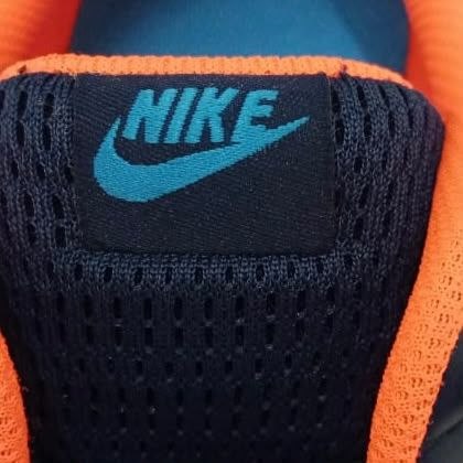 Кросівки Nike · розмір UK 5