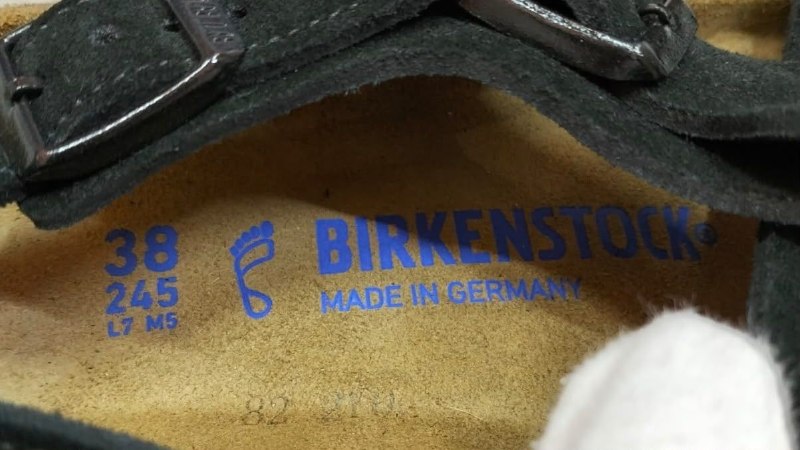 Босоніжки Birkenstock · розмір 38