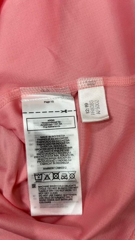 Футболка Adidas · розмір M