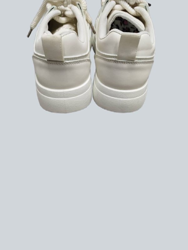 Кросівки · розмір 38