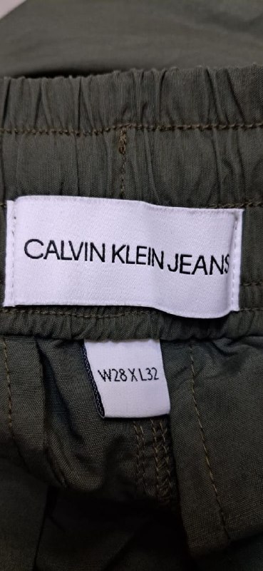 Штани Calvin Klein · розмір W28 XL32