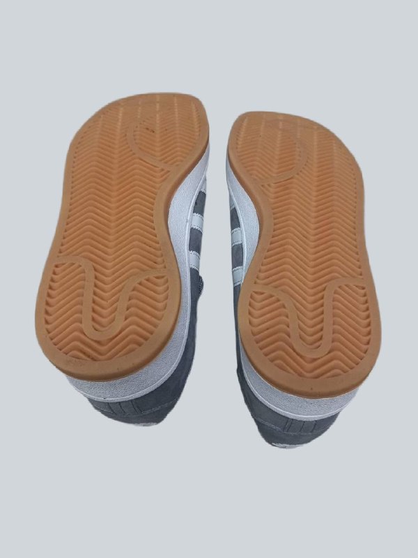Кросівки Adidas · розмір 37