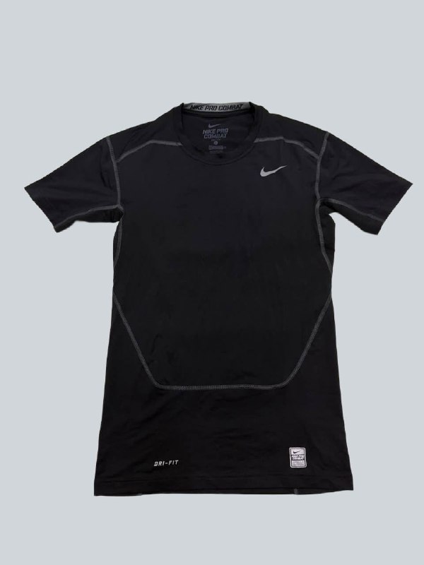 Компресійна футболка Nike · розмір L