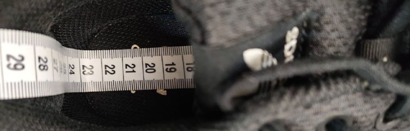 Кросівки Adidas · розмір 35