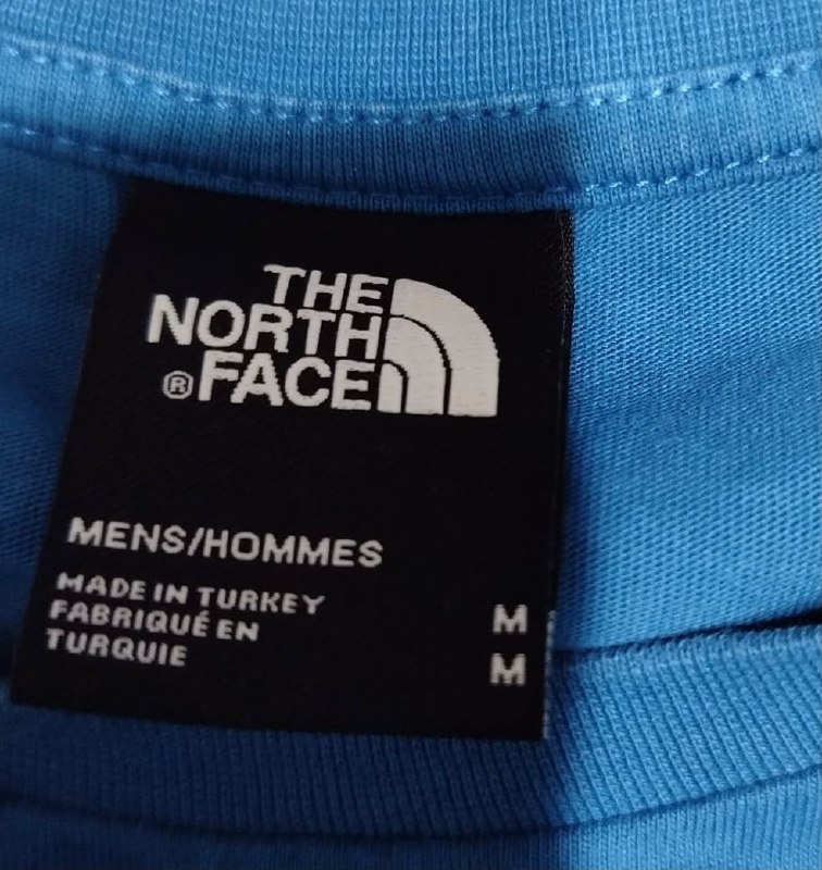 Футболка The North Face · розмір M