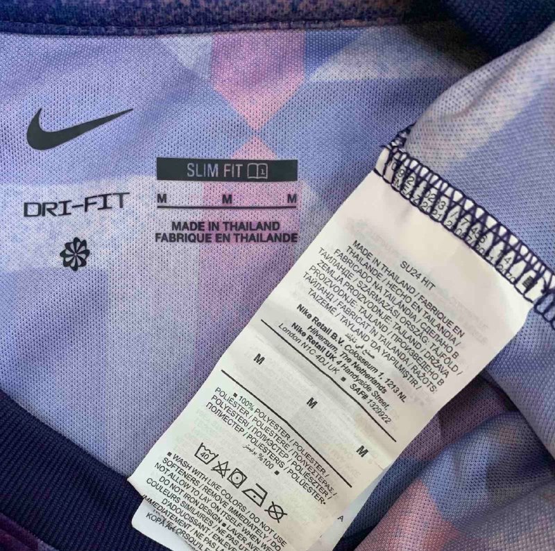 Футболка NIKE · розмір M