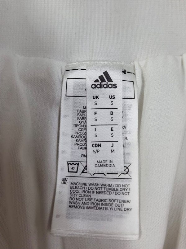 Шорти Adidas · розмір UK S