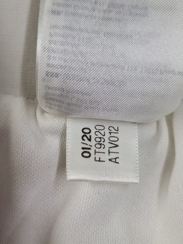 Шорти Adidas · розмір UK S