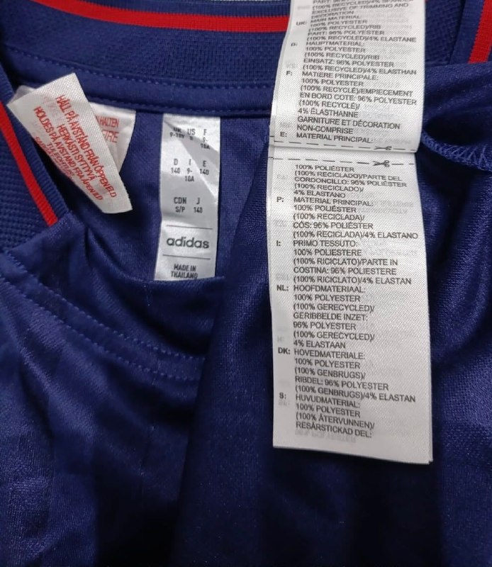 Футболка Adidas · розмір 9-10 років