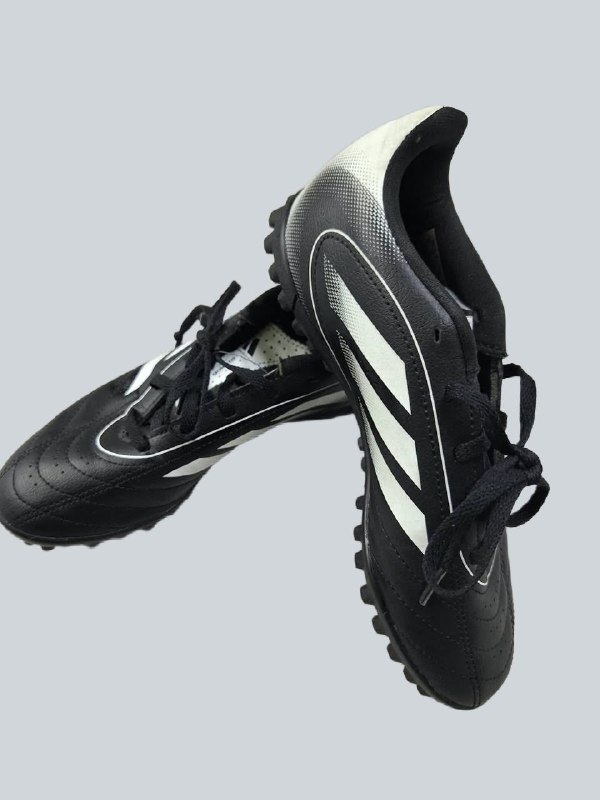 Кросівки Adidas · розмір UK 3