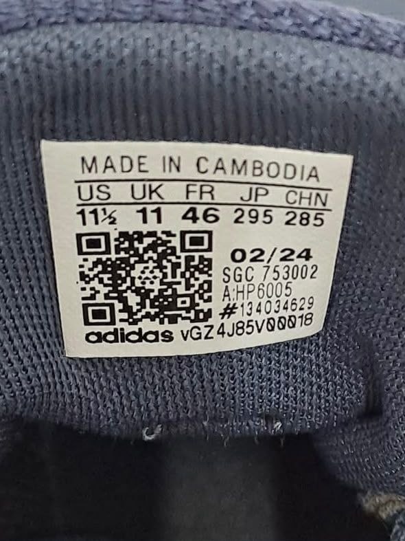 Кросівки Adidas · розмір UK 11