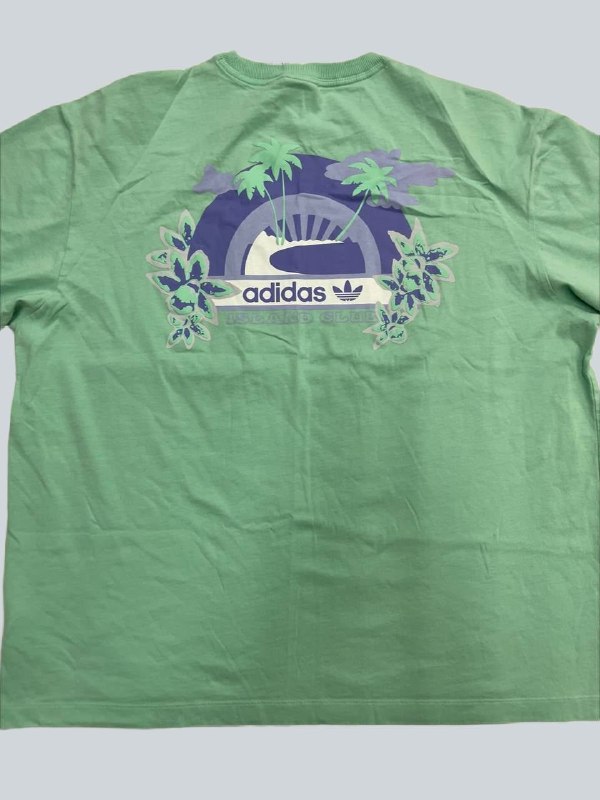 Футболка Adidas · розмір L (16-18)