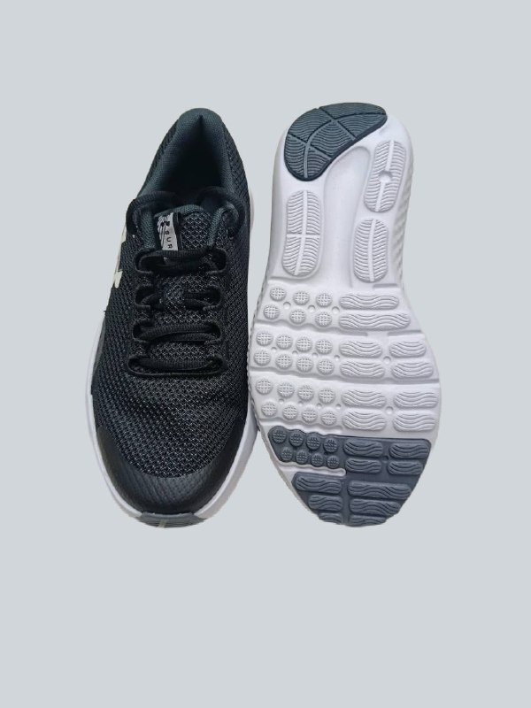 Кросівки Under Armour · розмір 38