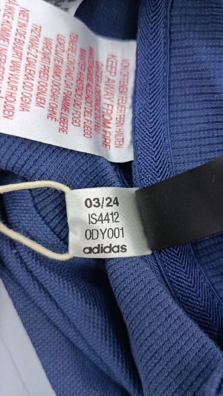 Футболка Adidas · розмір и: 11-12 років 152см