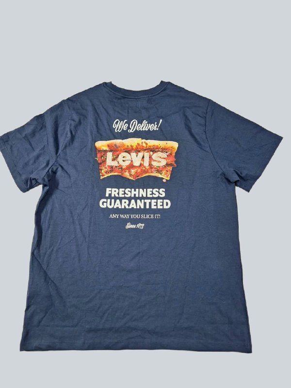 Футболка Levi's · розмір XL