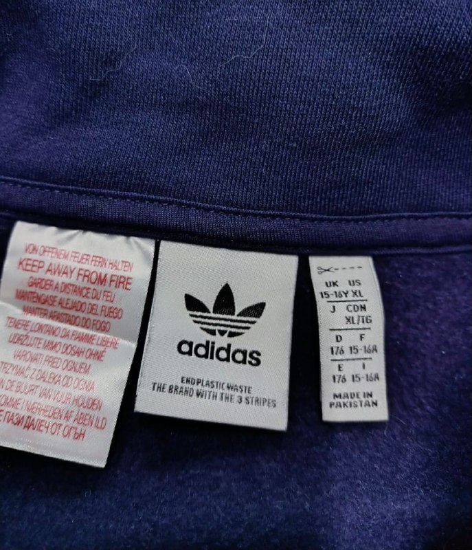 Кофта Adidas · розмір 15-16 років