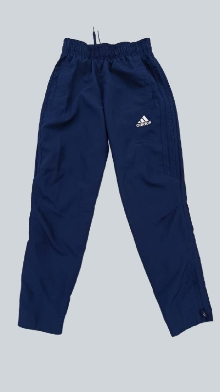Спортивні штани Adidas ( є кишені) · розмір и:9-10 років 140см