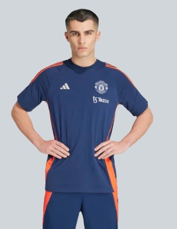 Футболка Adidas · розмір и:M