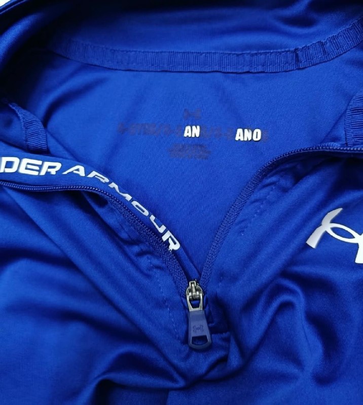 Лонгслів · розмір 4-5 років