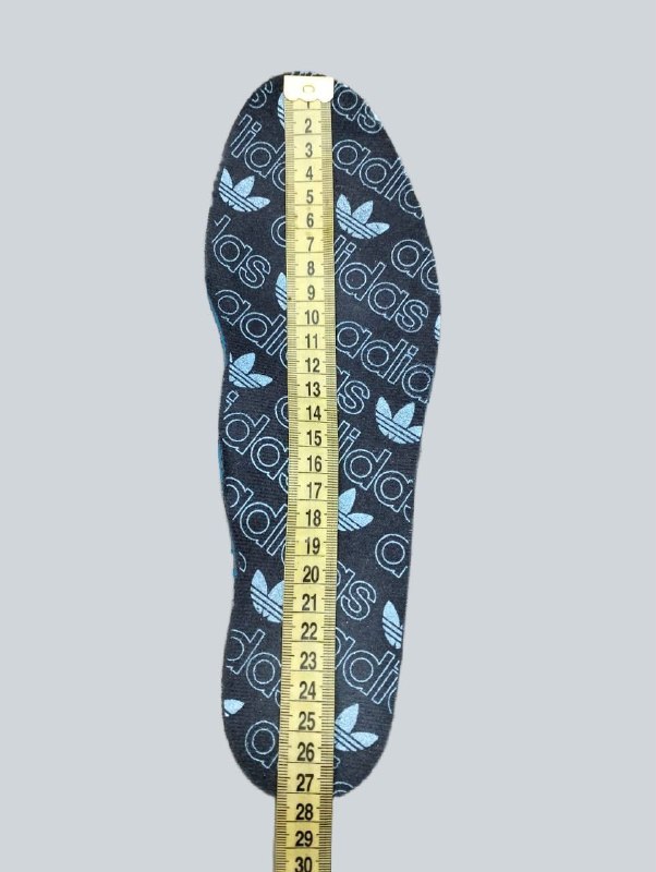 Кросівки Adidas · розмір 43