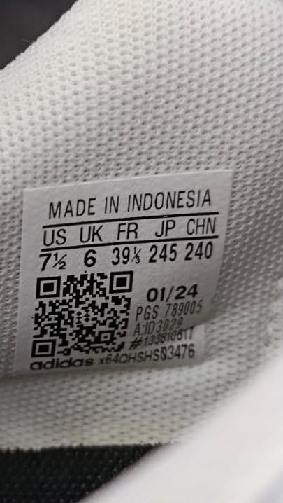 Кросівки Adidas · розмір и: 39,5