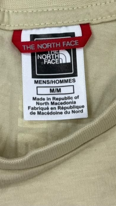 Футболка The North Face · розмір M
