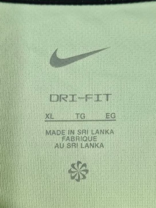 Футболка Nike · розмір XL