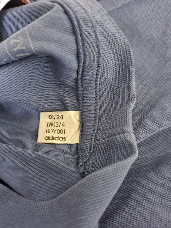Футболка Аdidas · розмір 11-12 років