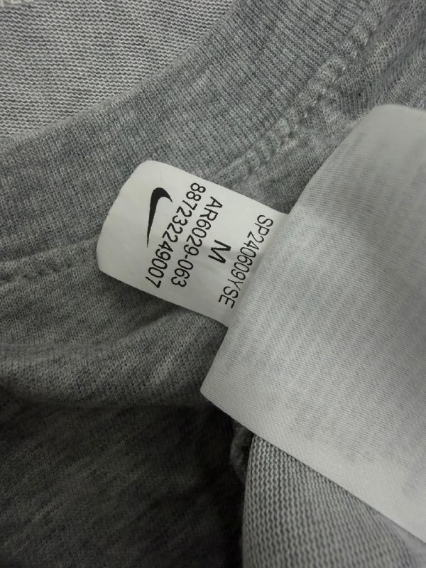 Футболка Nike · розмір M