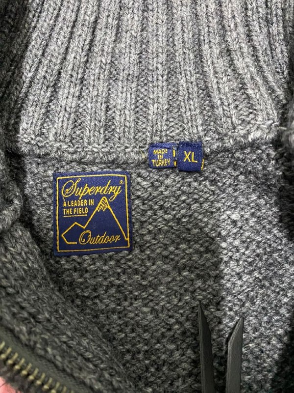 Светр Super Dry · розмір XL